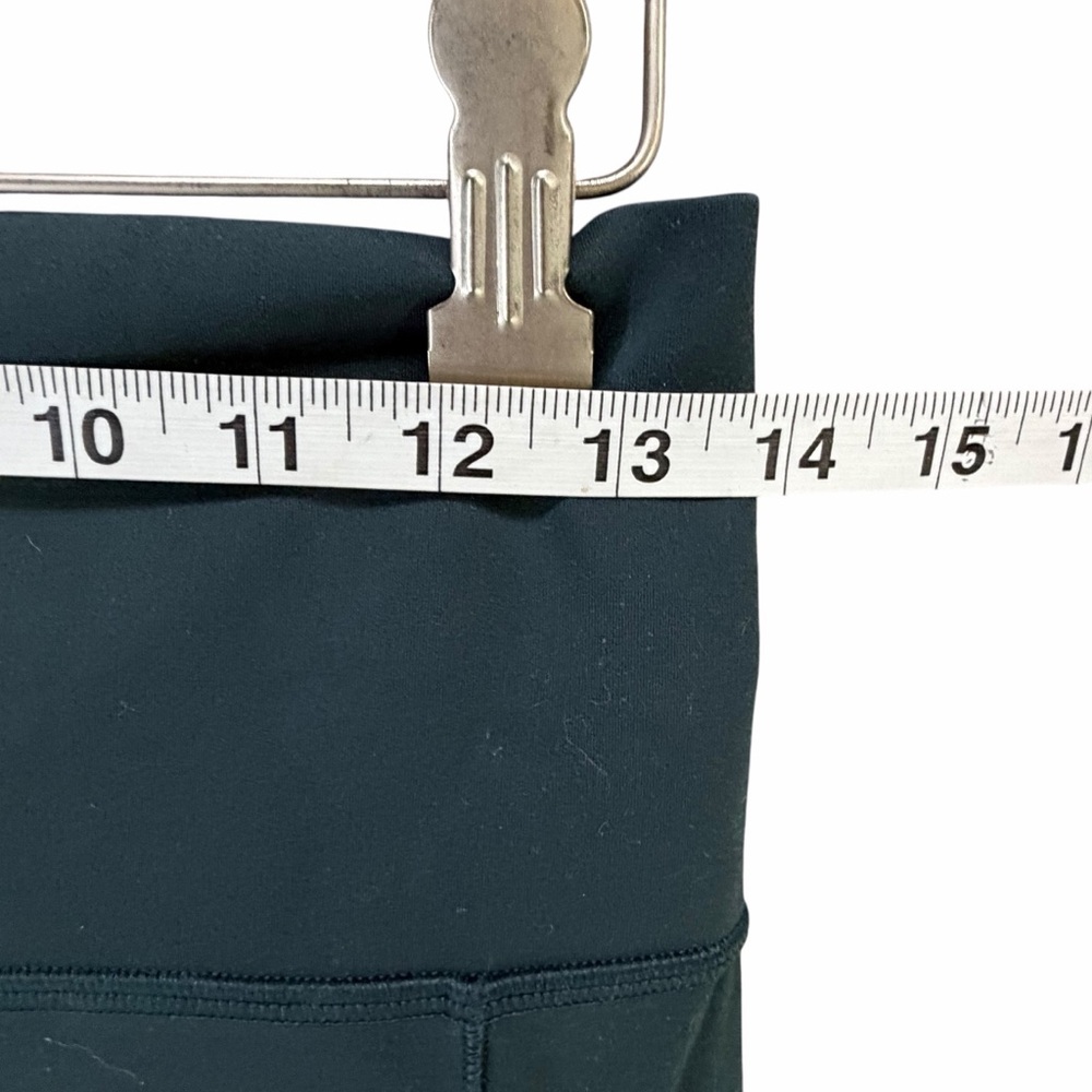 Athleta Salutation Stash Tight Leggings M Pine Green Active Workout Yoga UPF 40+ - Picture 5 of 10